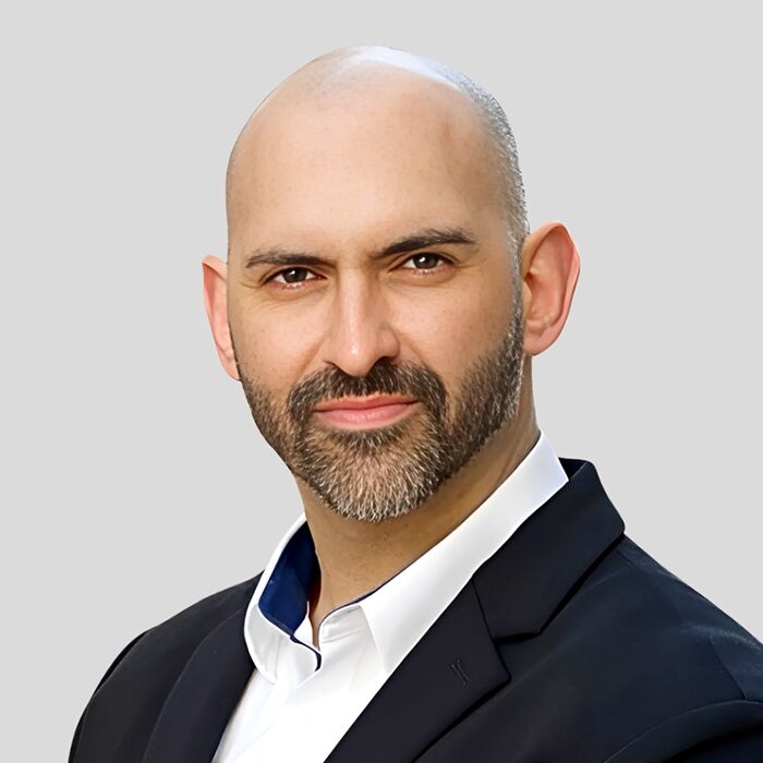 George Tsemberlis Photo