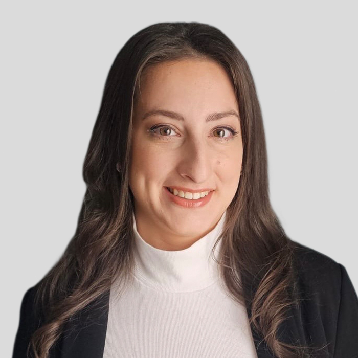 Sarah Costa Photo