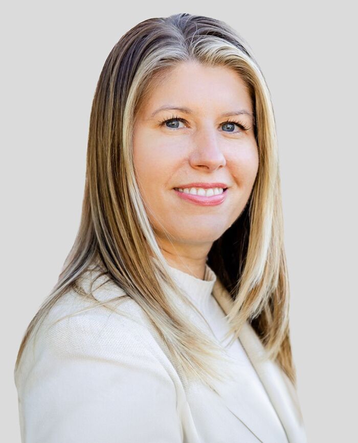 Andrea Pasco photo