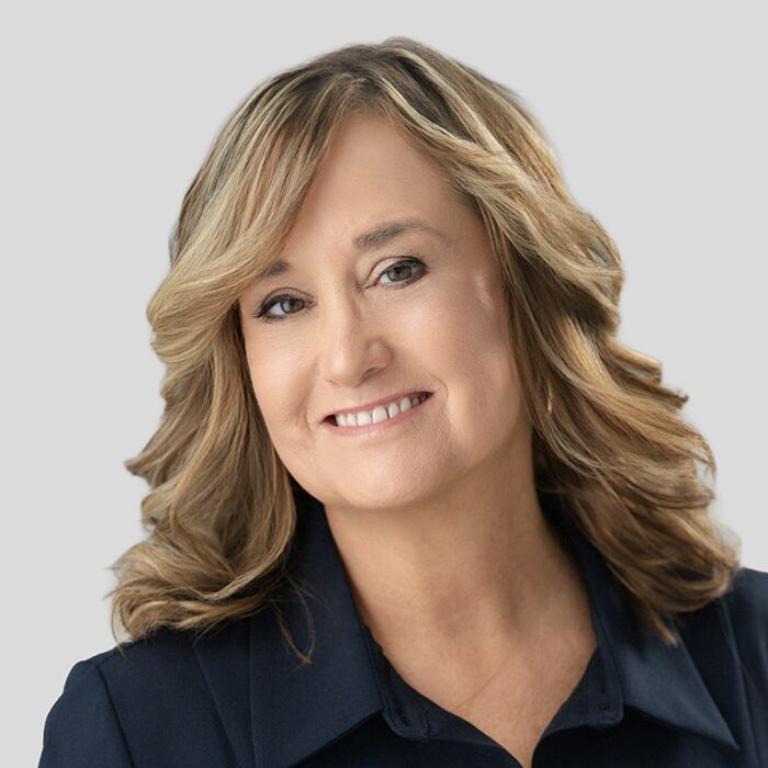 Lisa Donnelly