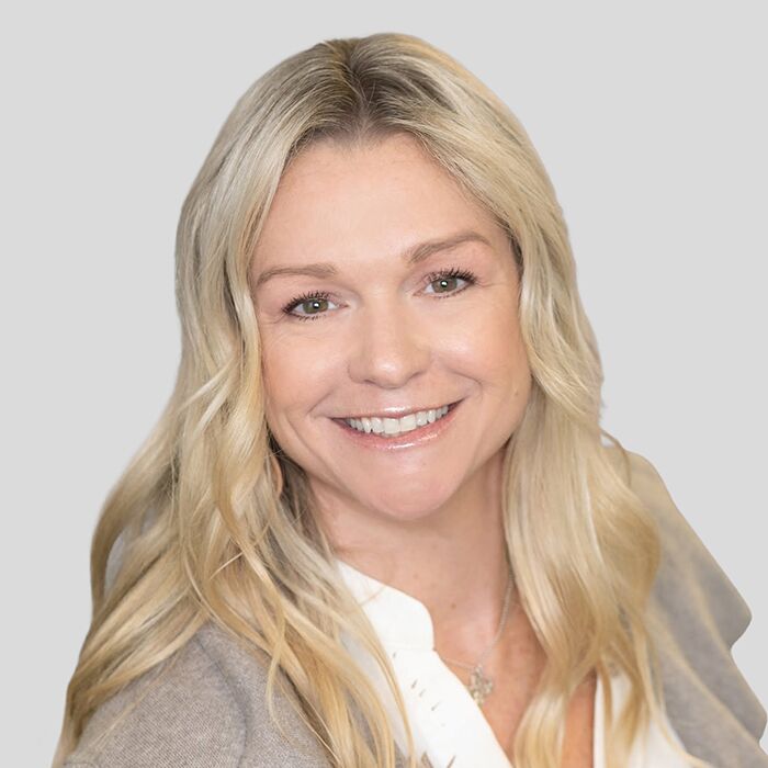 Cara Harrison Photo