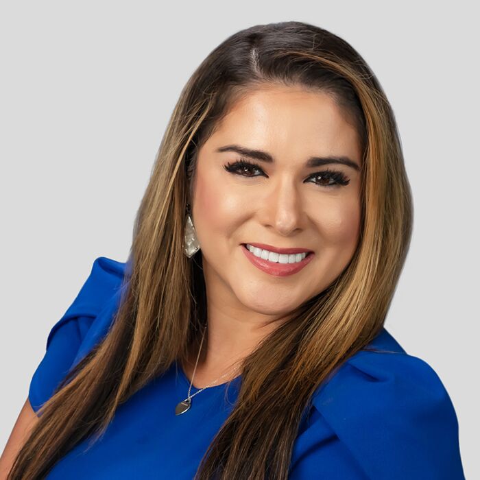 Brenda Maya Photo