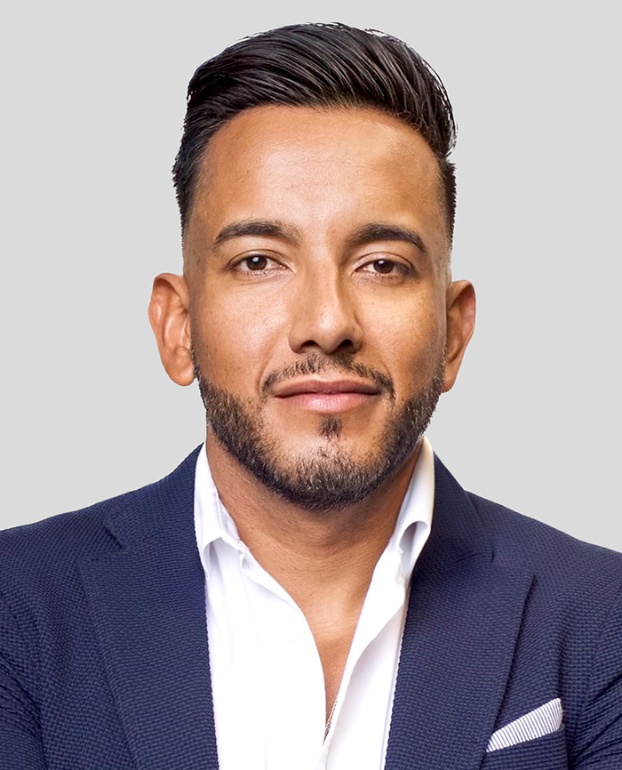 Carlos Martinez Photo