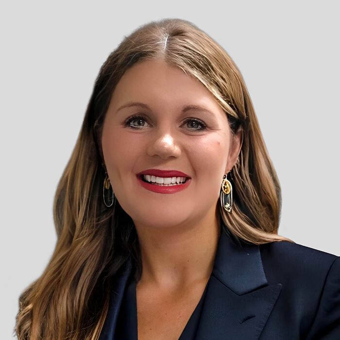 Nicole Weaver Photo