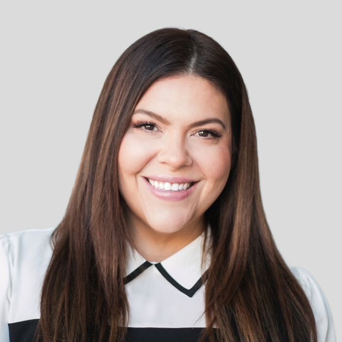 Cassie Luna Photo
