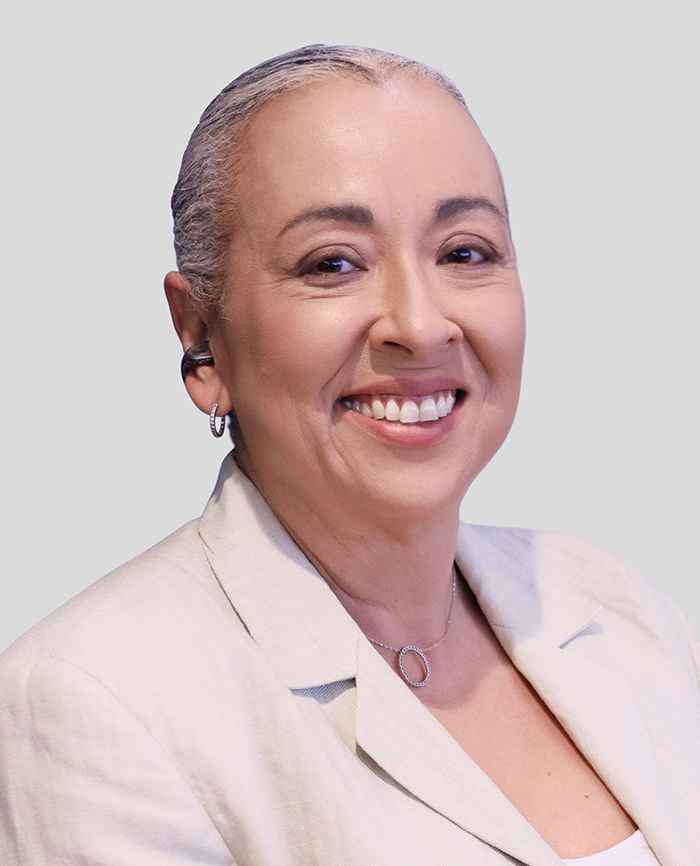 Sue Dovales Photo