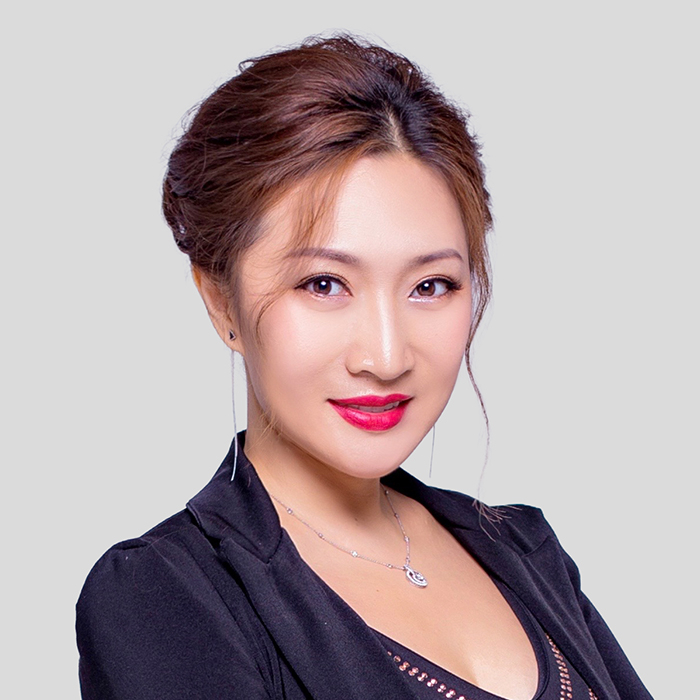 Tina Sun Photo