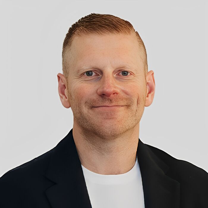 Brandon Hutcheson Photo