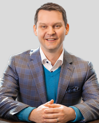 Daniel Lewis Photo