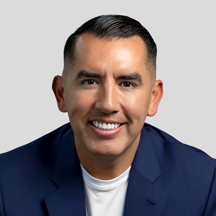 Erik Maya Photo