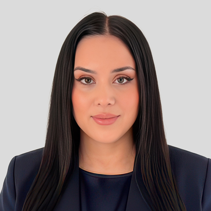 Cynthia Luna Photo