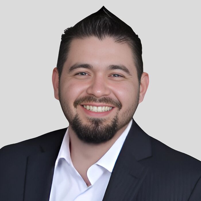 Joshua Shirota Photo