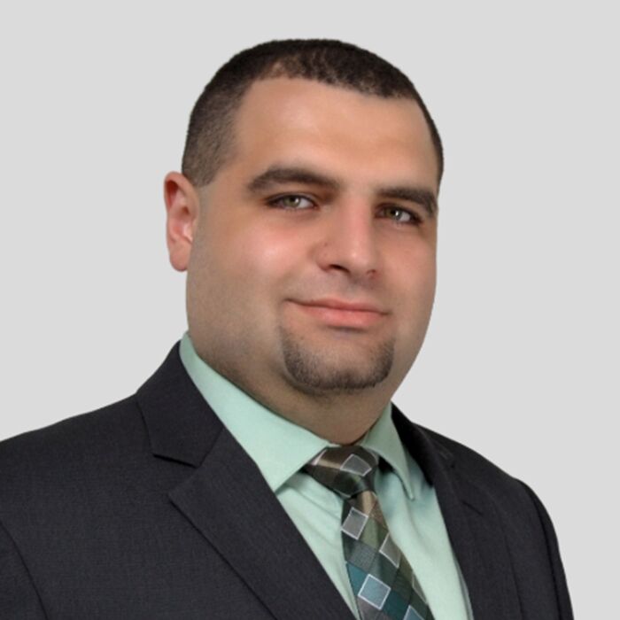 Albert Petrosov