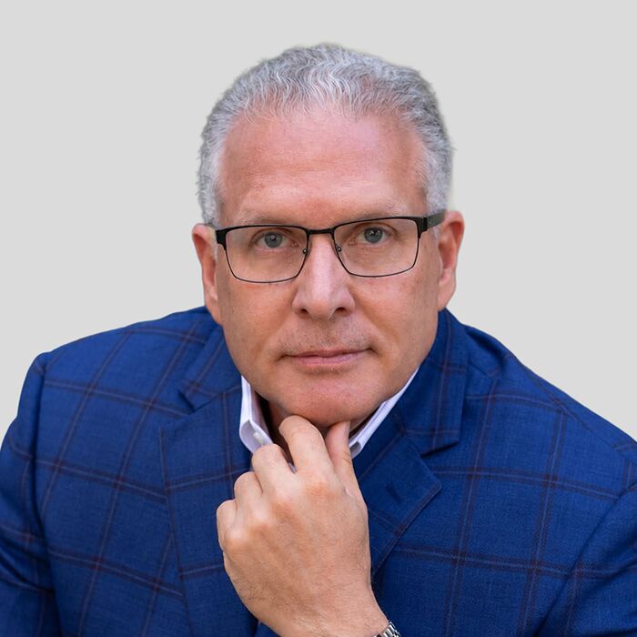 Bruce Guinn Photo