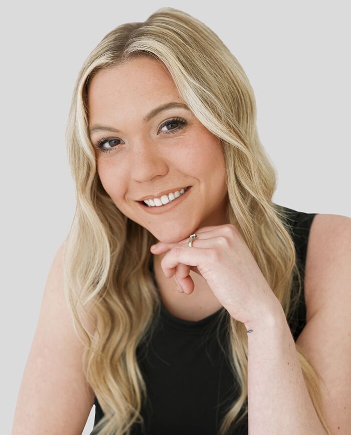 Nikki Davis