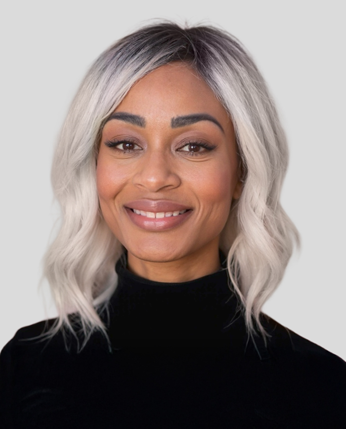 Nikki Dutton Photo