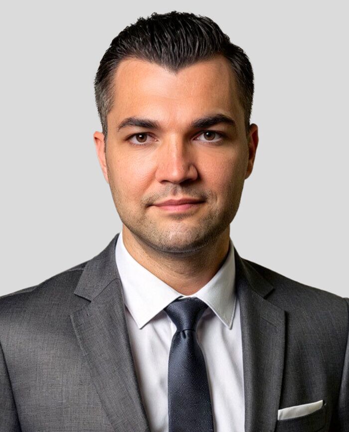Max Shaposhnikov