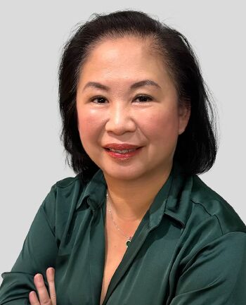 Headshot of Karen Chiu