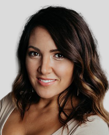 Headshot of Amanda Bernardini