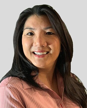 Headshot of Valerie Pang