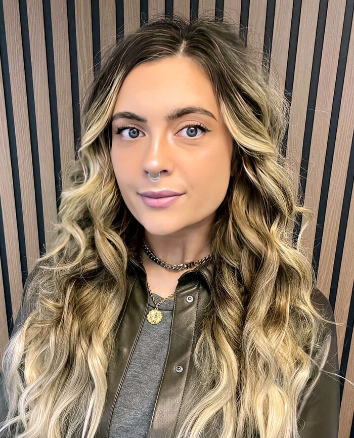 Hayley Davis
