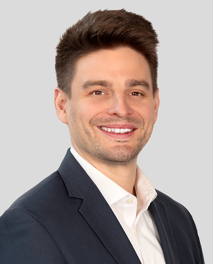 Adam Kracht Photo