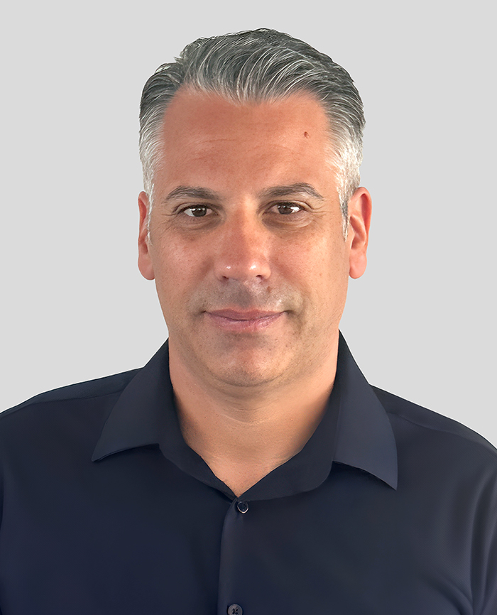 Dean Bounougias Photo